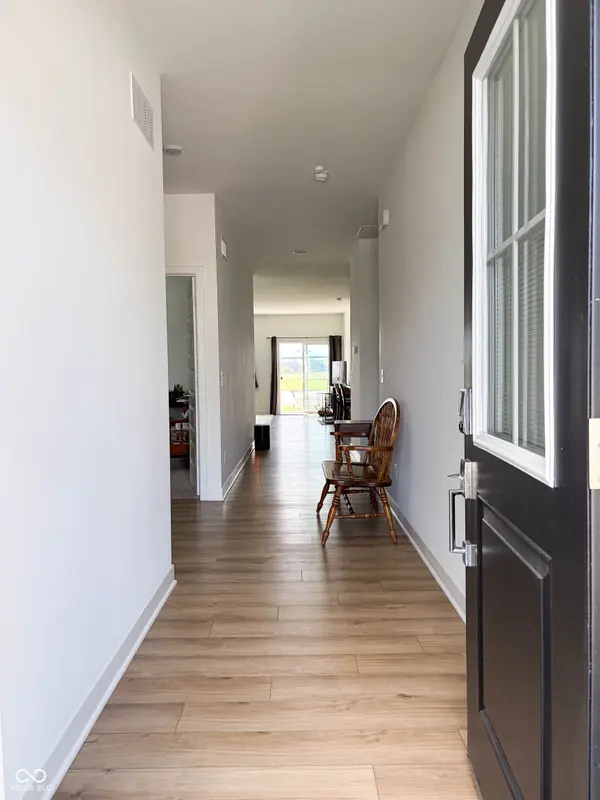 6822 Orchard Run CIR, Whitestown, IN 46075