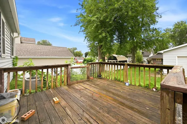 1413 Grand AVE, Harlan, IA 51537