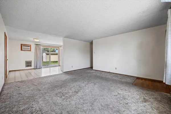 681 S 2nd Avenue, Connell, WA 99326