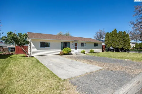 681 S 2nd Avenue,  Connell,  WA 99326