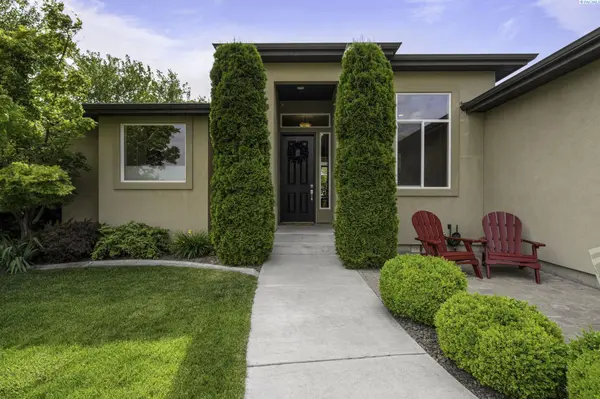 2754 Katie Rd, Kennewick, WA 99338