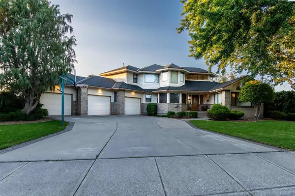 4608 W 19th Ave, Kennewick, WA 99338