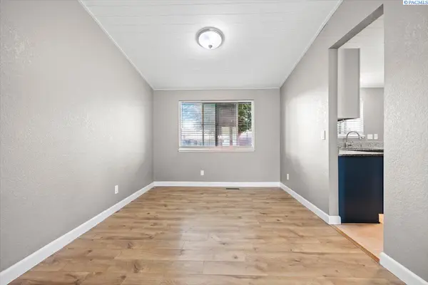 299 Tieton Street, Richland, WA 99352