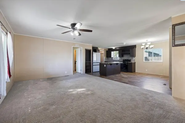 200802 E Game Farm Rd ##145, Kennewick, WA 99337