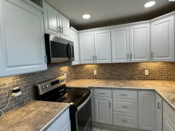 685 S 4th Ave, Connell, WA 99326