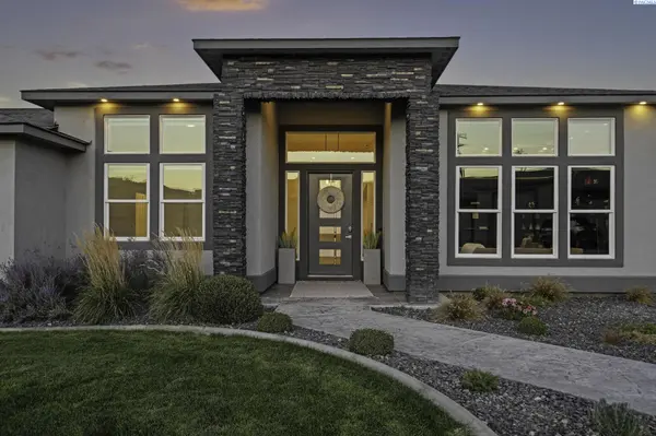 33223 S Clodfelter Rd., Kennewick, WA 99338