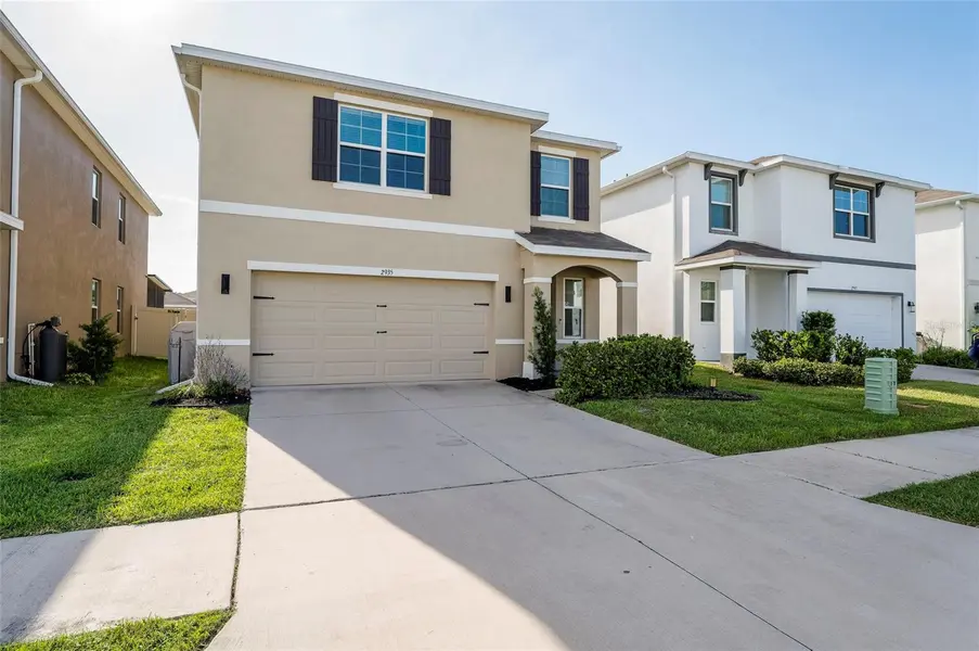 2935 COMMON FIG RUN, Wesley Chapel, FL 33543