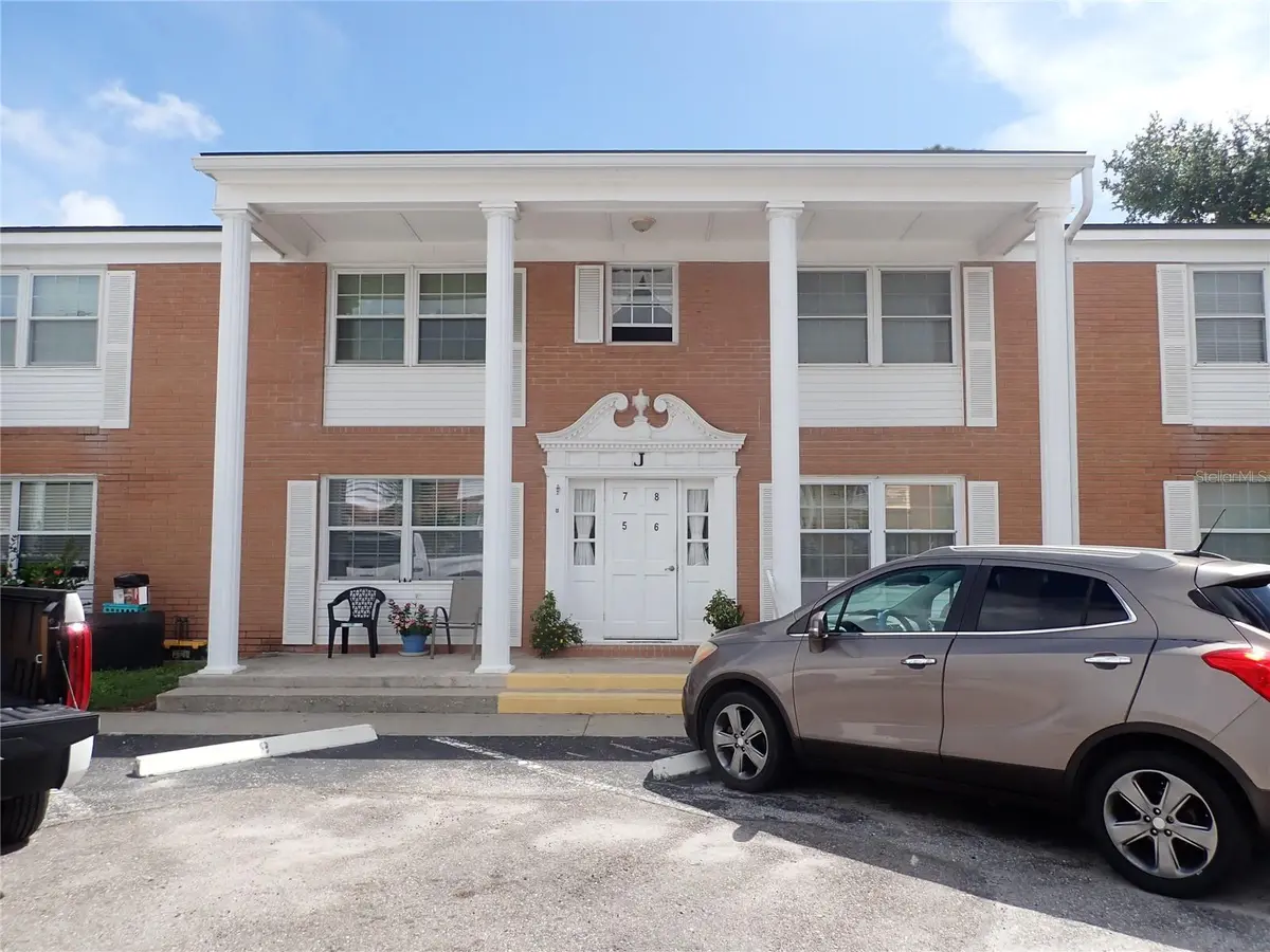 4158 TAMIAMI TRL #J5, Port Charlotte, FL 33952