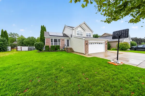 353 Valley Forge AVE, South Elgin, IL 60177
