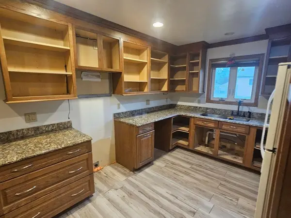 203 Euclid AVE, Milroy, MN 56263