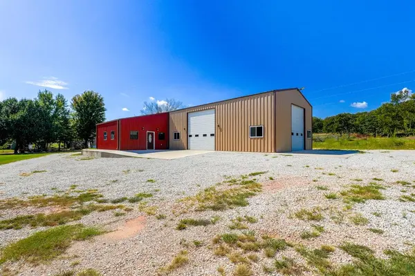 352247 E 1040 RD, Prague, OK 74864
