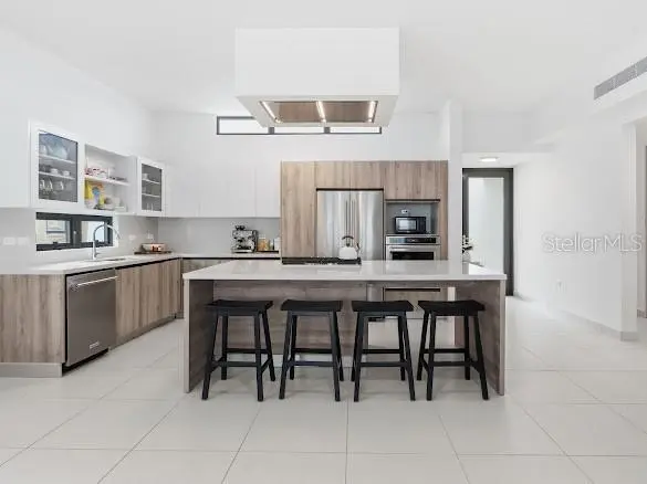 28 CALLE VOLGA, Bayamon, PR 00959