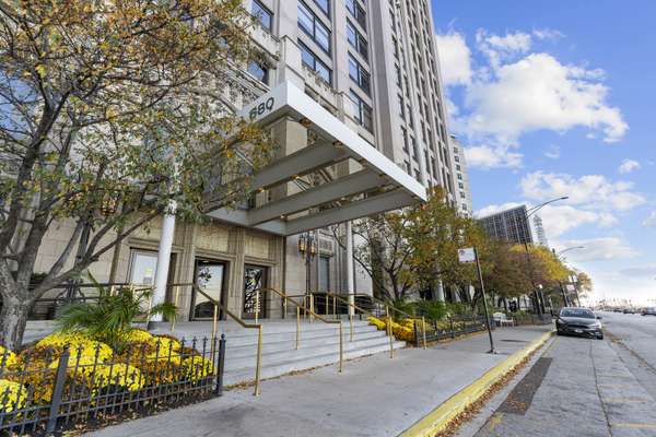 680 N Lake Shore DR #1103, Chicago, IL 60611