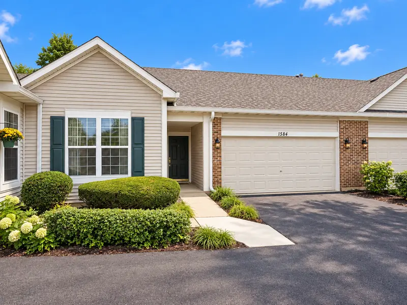 1584 W Ludington CIR, Romeoville, IL 60446