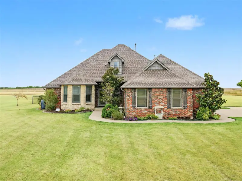16387 SW 23rd ST, El Reno, OK 73036