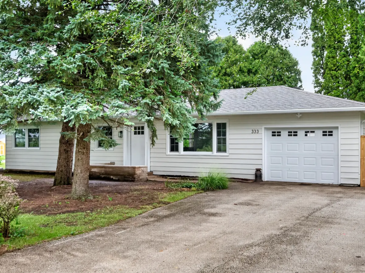 333 Bethany RD, Sycamore, IL 60178