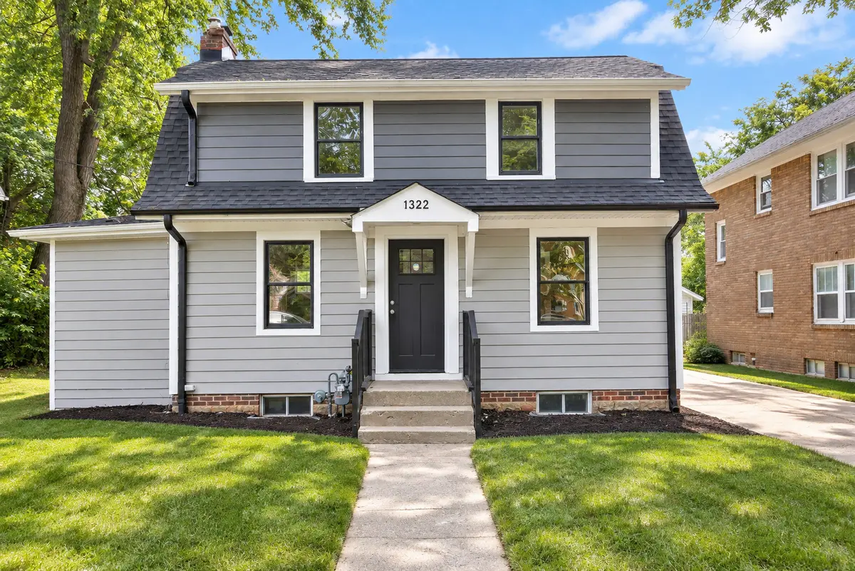 1322 Garrison AVE, Rockford, IL 61103