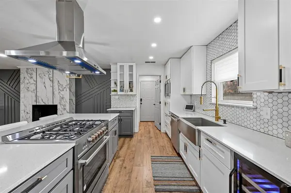 9806 Parkford Drive, Dallas, TX 75238