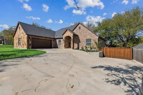 4662 Barbara Road, River Oaks, TX 76114