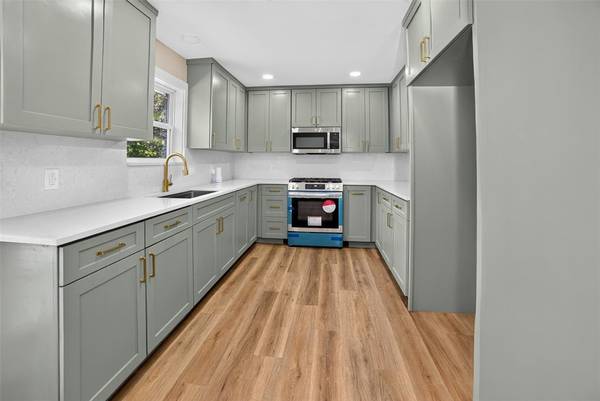 7717 Woodshire Drive, Dallas, TX 75232