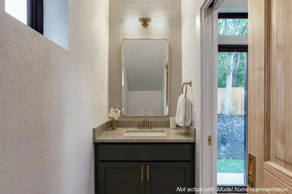 605 E 55th ST #5, Austin, TX 78751