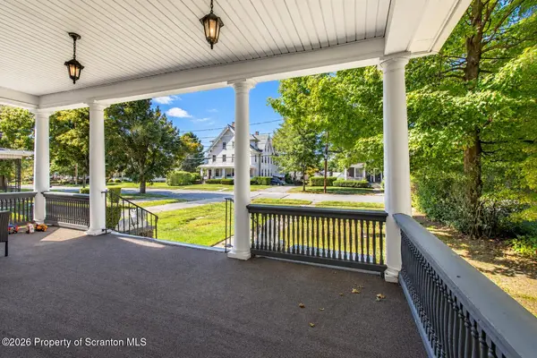 1638 Sanderson #2nd fl, Scranton, PA 18509