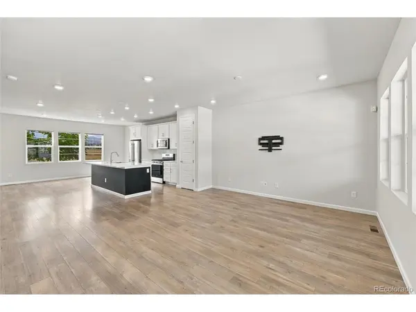 8806 Fraser River, Littleton, CO 80125