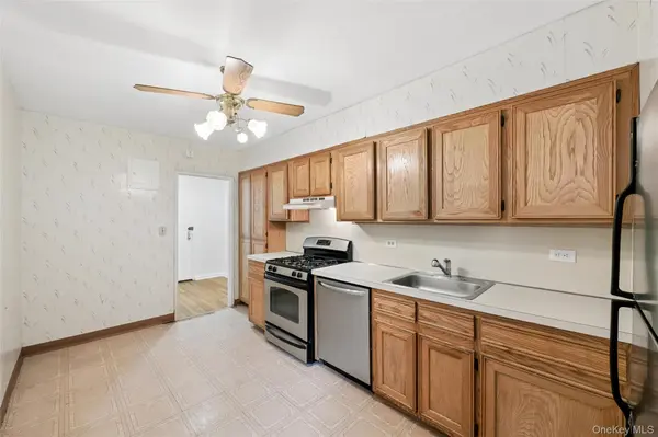 23-35 Bell Blvd. #4H, Bayside, NY 11360