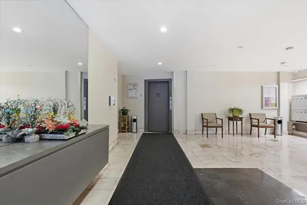 75 W 238th ST #2D, Bronx, NY 10463