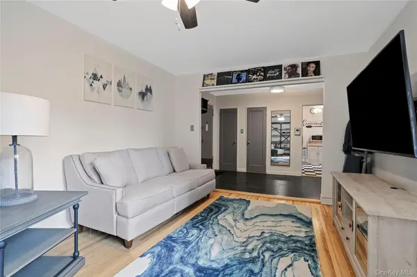 2271 Knapp ST #5D, Brooklyn, NY 11229