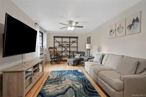 2271 Knapp ST #5D, Brooklyn, NY 11229