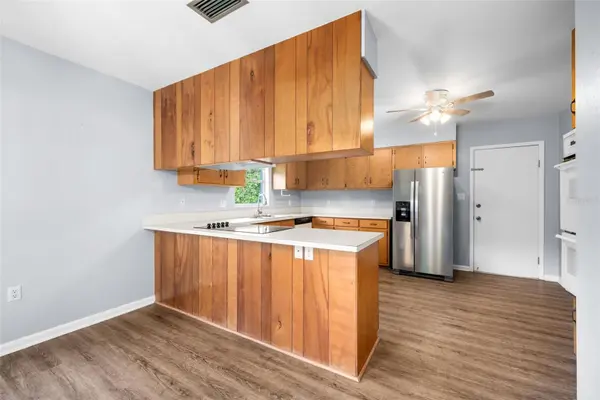 300 NW 34TH DR, Gainesville, FL 32607