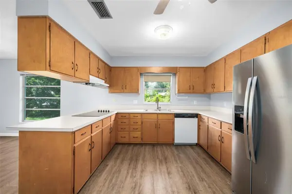 300 NW 34TH DR, Gainesville, FL 32607