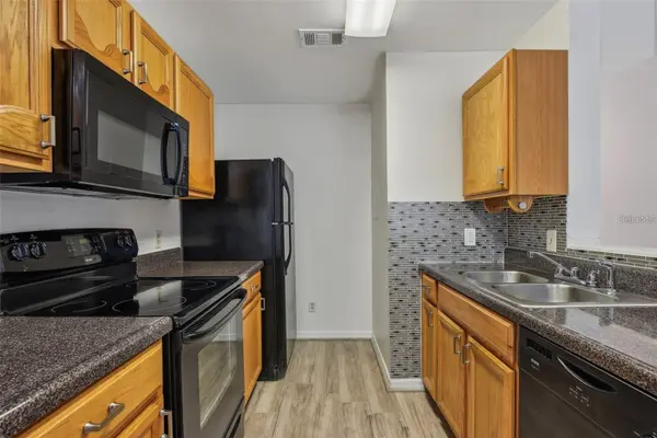 6088 WESTGATE DR #201, Orlando, FL 32835