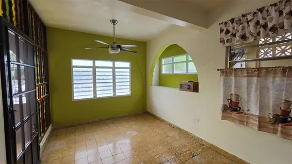 C . #86, Vega Alta, PR 00692