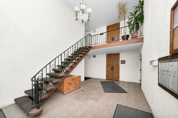 743 E Fullerton AVE #112, Glendale Heights, IL 60139