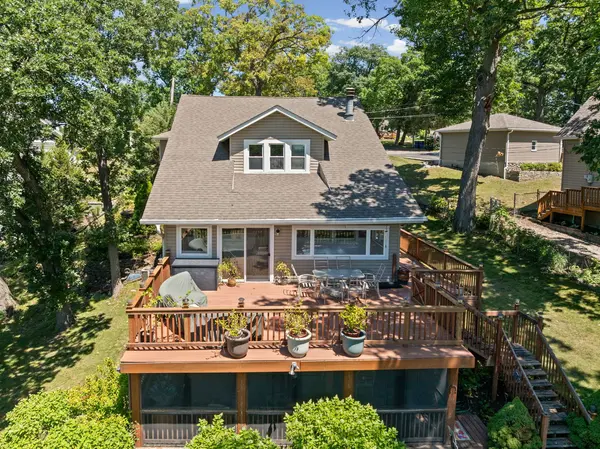 24941 W Forest DR, Lake Villa, IL 60046