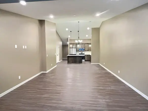 414 5th ST W, Maple Lake, MN 55358