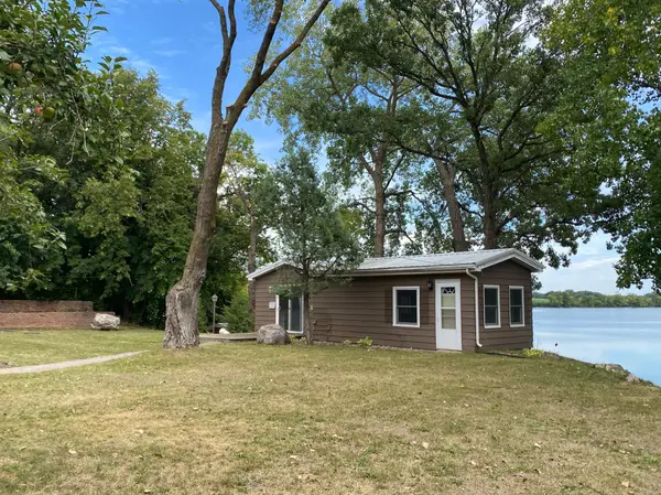4140 Fillmore AVE NW, Maple Lake, MN 55358