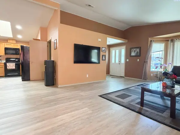 1612 Harvest  PL, Sunnyside, WA 98944