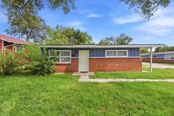 4924 E Gilbert St, Wichita, KS 67218