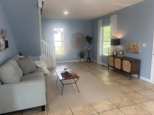 201 N ELM, Newton, KS 67114