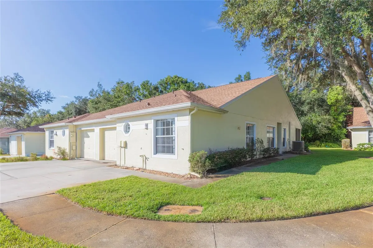 35224 WHISPERING PINES DR, Zephyrhills, FL 33541