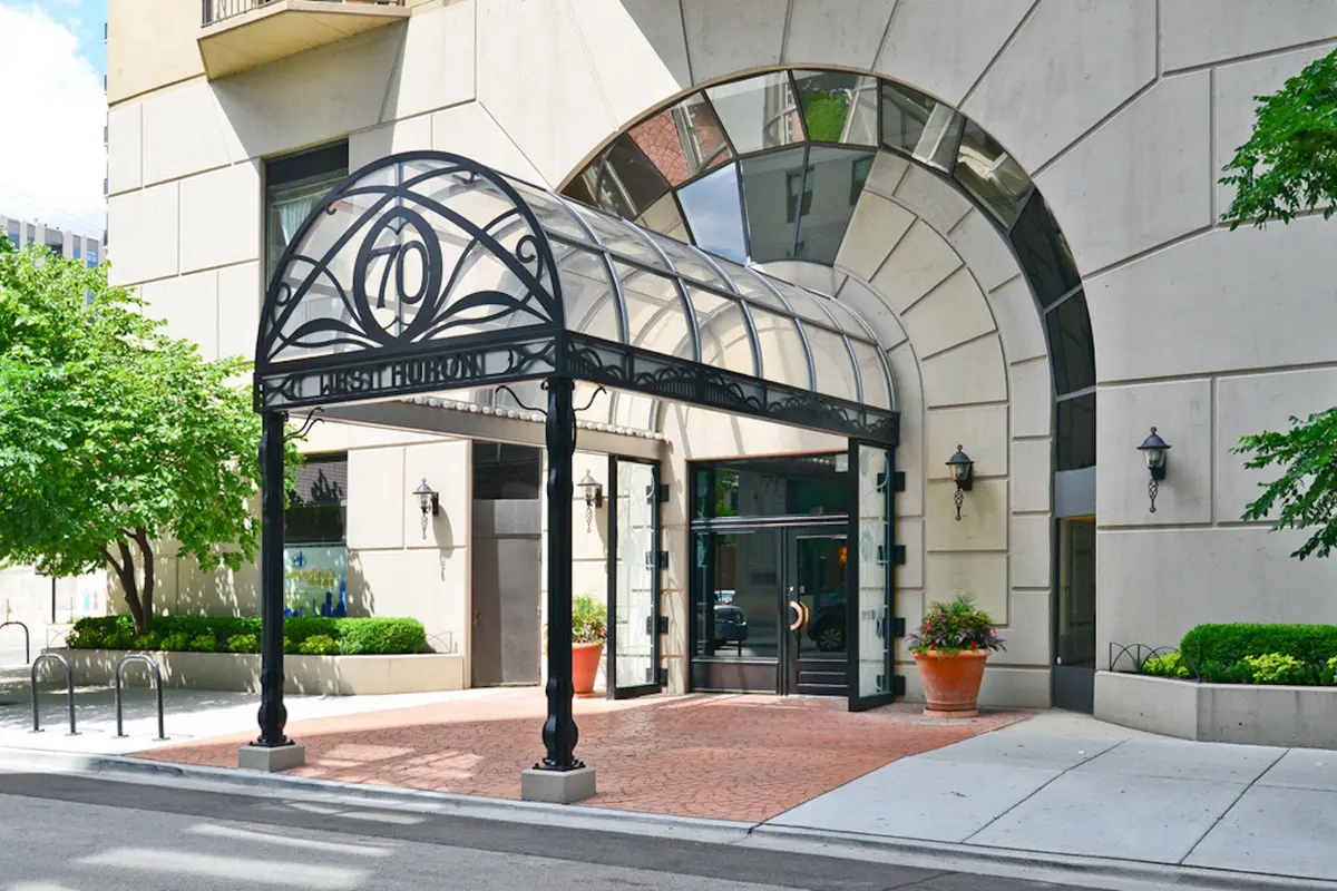 70 W HURON ST #1505, Chicago, IL 60654
