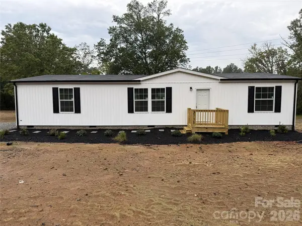 2735 Piney RD, Morganton, NC 28655
