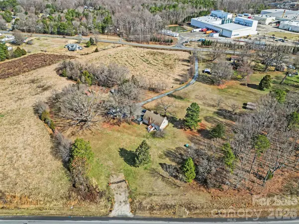 2166 Statesville HWY, Mooresville, NC 28115