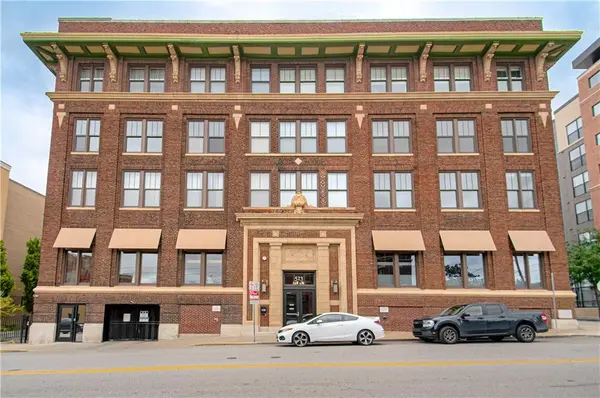 523 Grand #1D BLVD, Kansas City, MO 64106