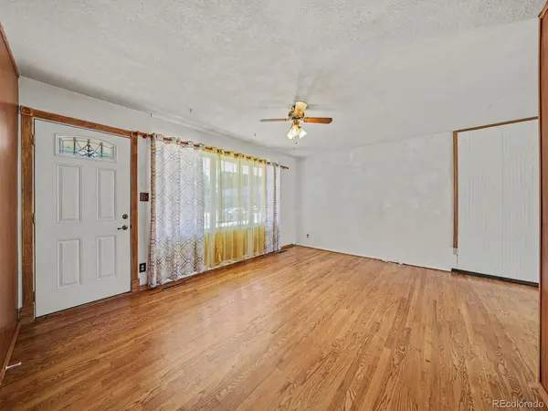 32 Dudley, Colorado Springs, CO 80909