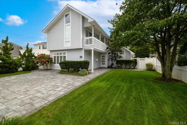 540 W Penn ST, Long Beach, NY 11561