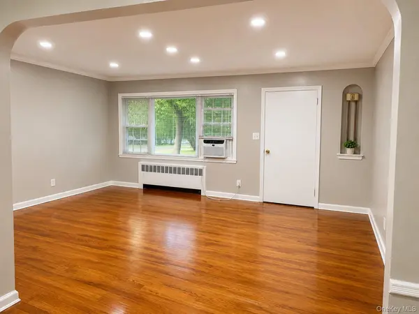 106 Kennedy AVE, Hempstead, NY 11550